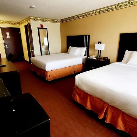 Executive Inn Alva Bagian luar foto