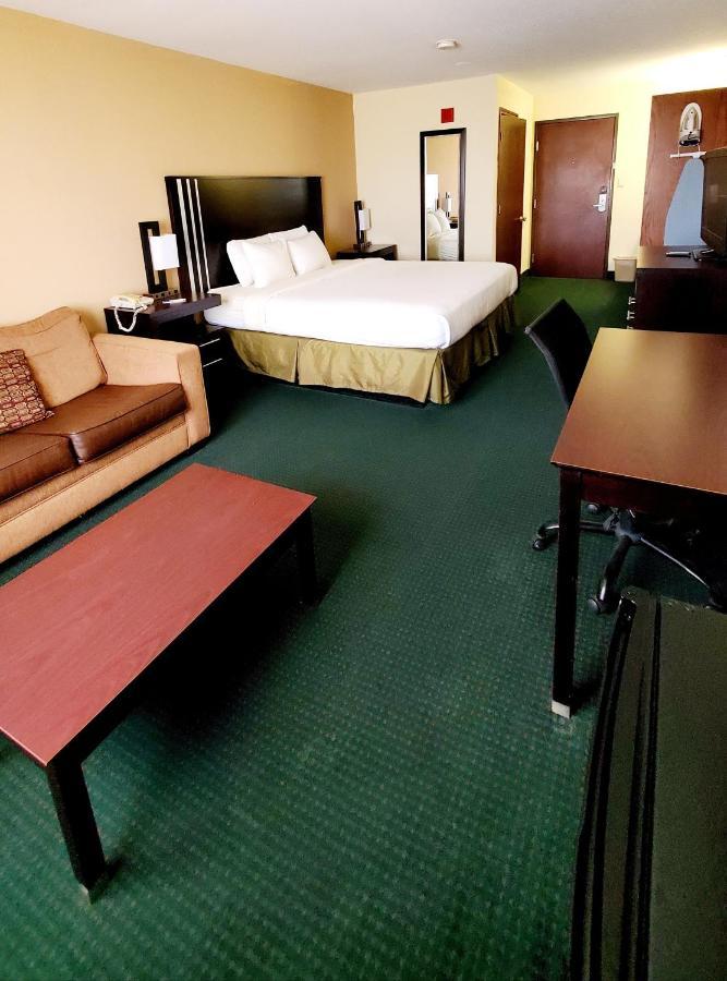 Executive Inn Alva Bagian luar foto